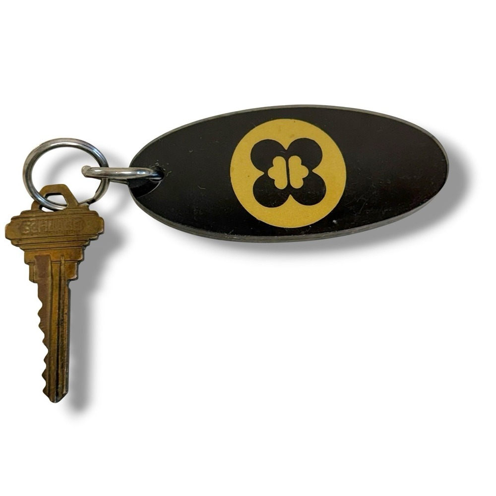 Vintage Hyatt Regency ‎ Hotel Room Key with Oval Fob Four-Leaf Clover Logo